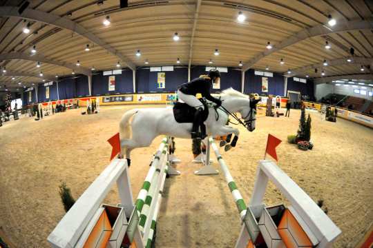 Das offene Trainingsspringen findet im Anschluss an das Salut-Festival in der Albert-Vahle-Halle statt.
